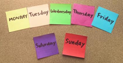 أيام الأسبوع بالإنجليزي .. دليلك الشامل لحفظ أيام الأسبوع مع أمثلة ونصائح