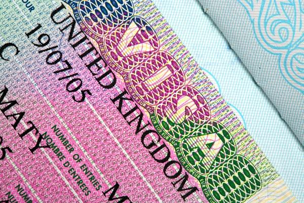 كيف تحصل على تأشيرة دراسة في بريطانيا